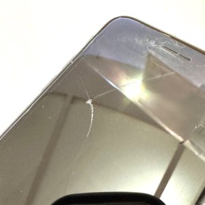 iPhoneSE2　フロントパネル交換