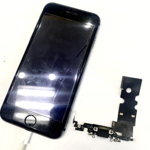 iPhone 8 ライトニング交換