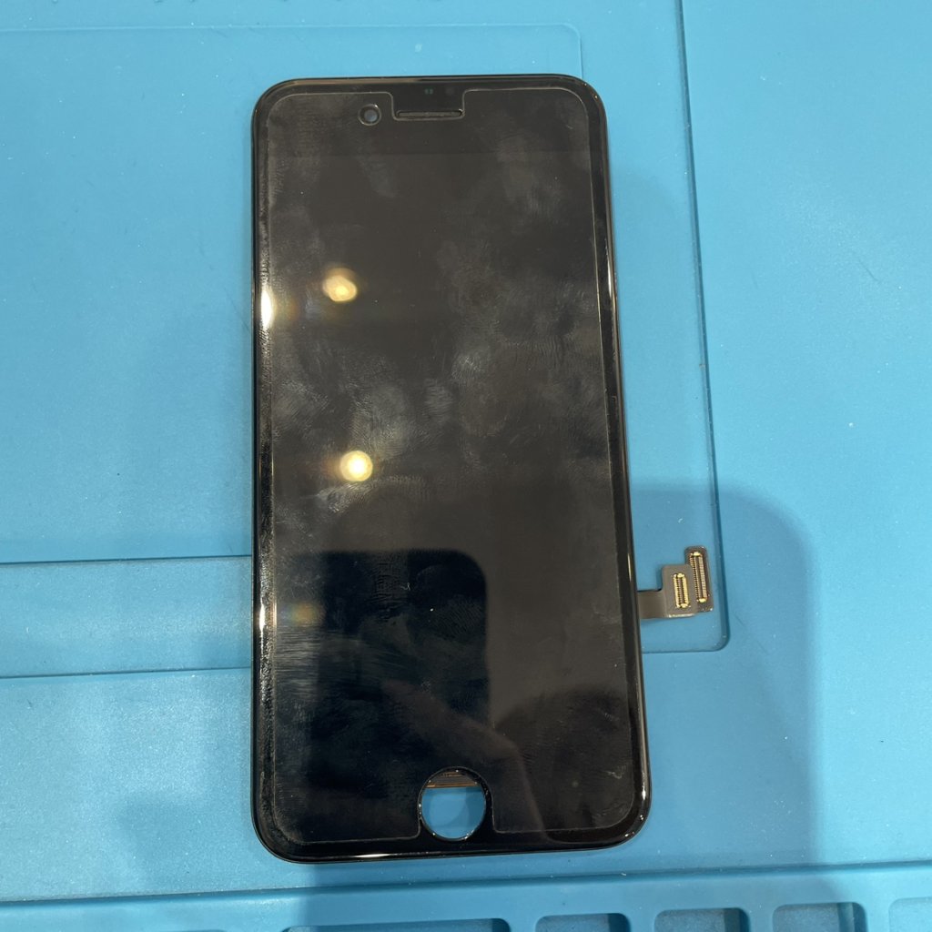 iPhoneSE2 液晶パネル交換