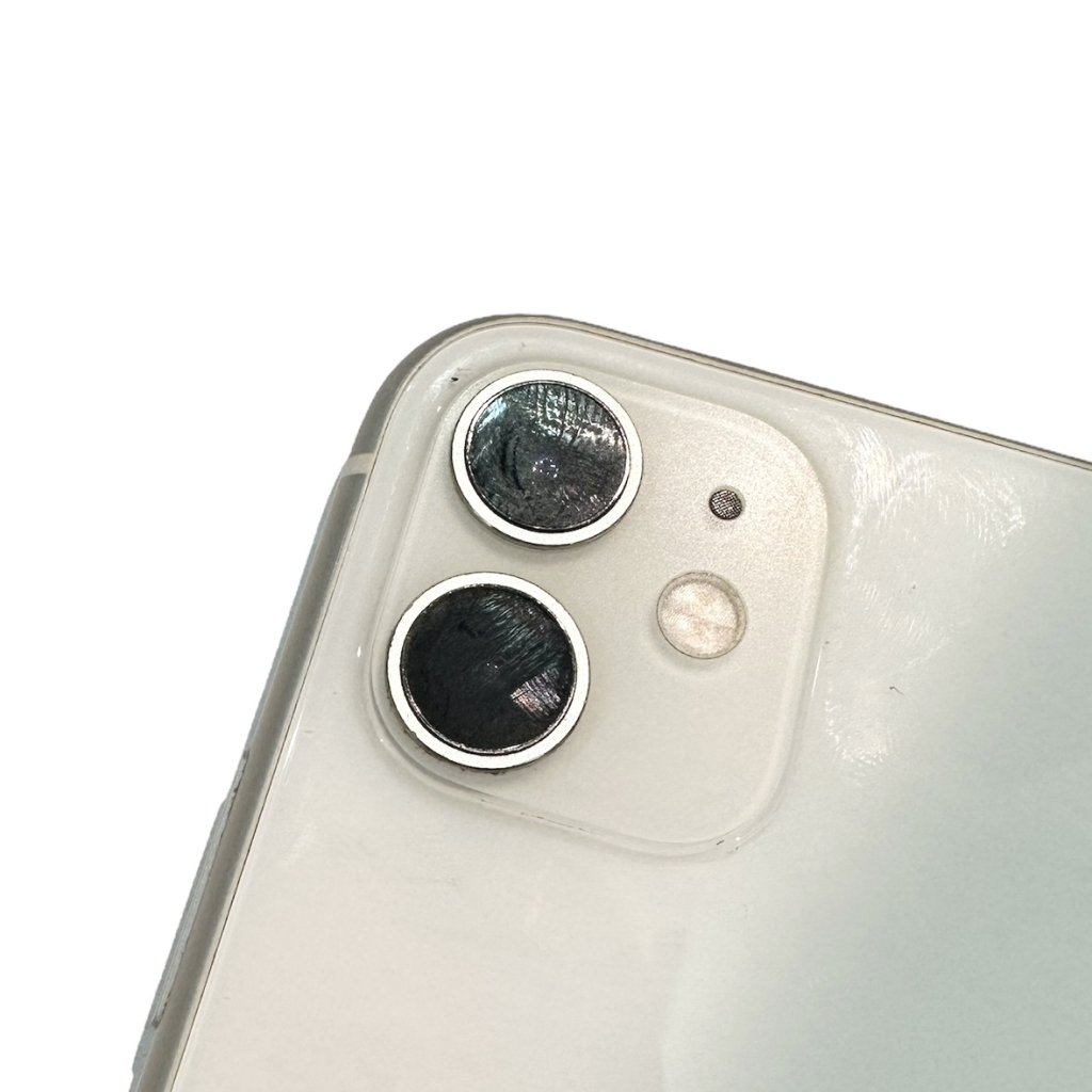 iPhone11 アウトカメラ修理