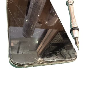 iPhoneXSmax フロントパネル交換　