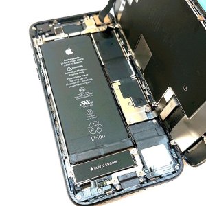 iPhoneSE2 バッテリー交換