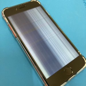 iPhoneSE2　液晶不良修理