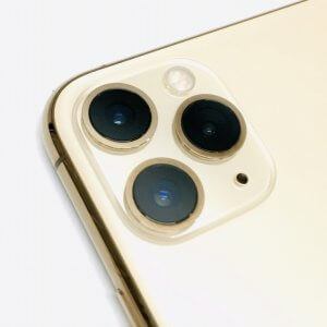 iPhone11ProMax アウトカメラ交換修理