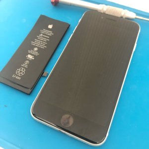 iPhoneSE2 バッテリー交換