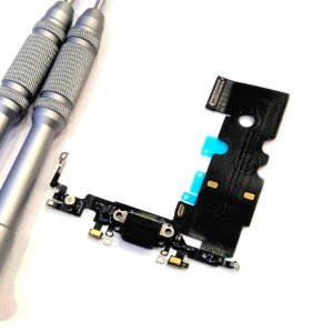 iPhoneSE2 ライトニング修理