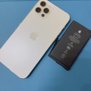 iPhone12Pro バッテリー交換