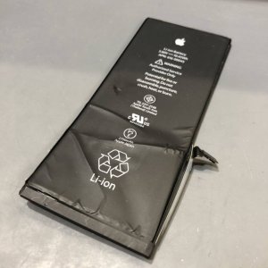 iPhone6SPlus バッテリー交換
