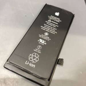 iPhone8 バッテリー交換