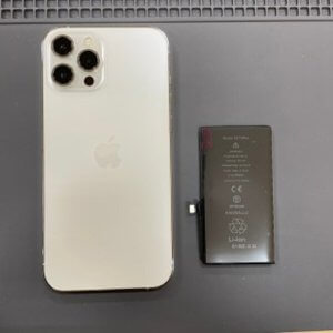 iPhone12 ProMax バッテリー交換