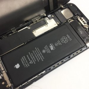 iPhone7バッテリー交換