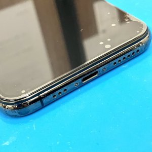 iPhone11Pro ライトニング交換