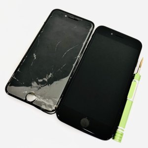 iPhoneSE2 フロントパネル交換修理