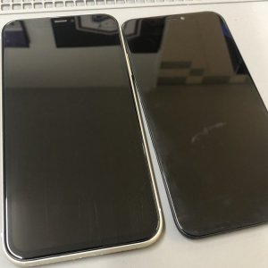 iPhone11 液晶交換