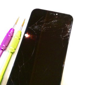 iPhoneXR フロントパネル交換