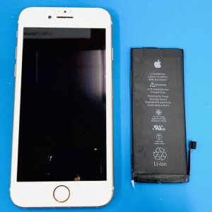 iPhone8 バッテリー交換修理
