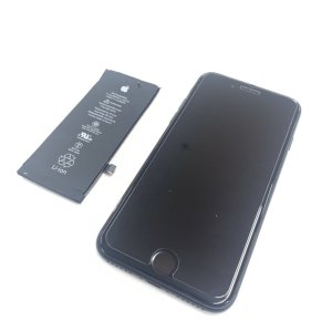 iPhoneSE バッテリー交換