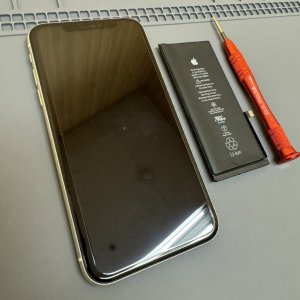 iPhone11 バッテリー交換