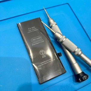 iPhoneSE2 バッテリー交換