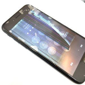 iPhoneSE2 液晶パネル交換