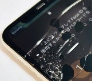 iPhone11 液晶パネル交換