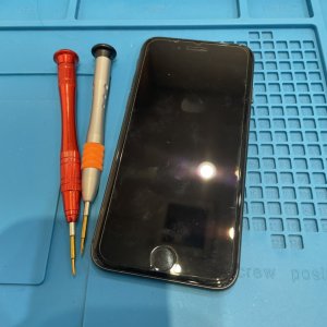 iPhoneSE3 ホームボタン交換修理