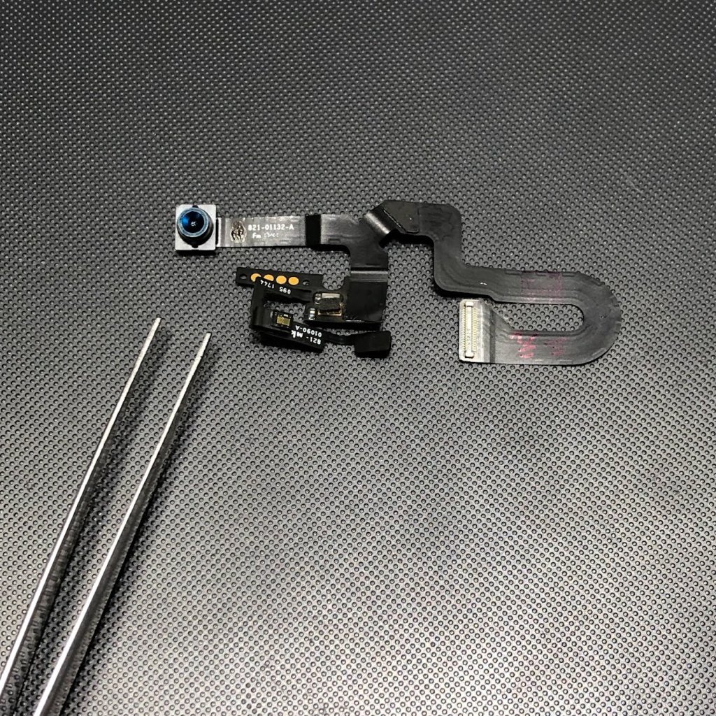 iPhone8Plus 近接センサー交換