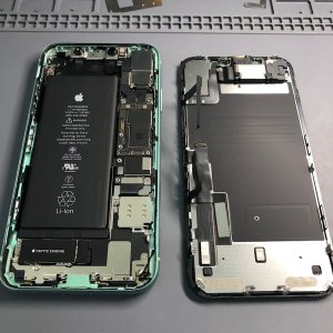 iPhone11 落下 ゴーストタッチ液晶交換