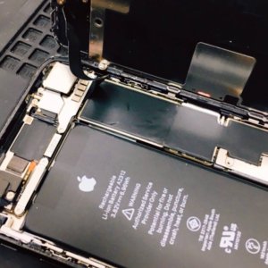 iPhineSE2 水没修理