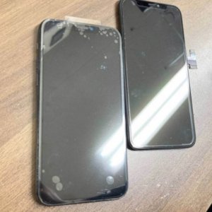 iPhone11Pro 液晶画面交換