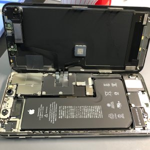 iPhone11Proバッテリー交換