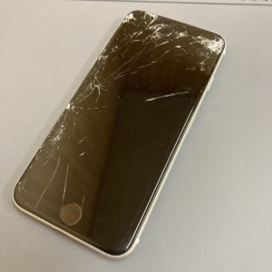 iPhoneSE2 液晶交換