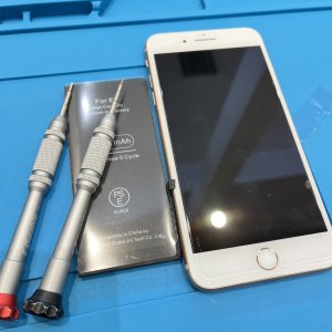 iPhone8PLUS アイフォン8+ バッテリー交換