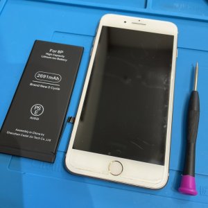 iPhone8Plus バッテリー交換