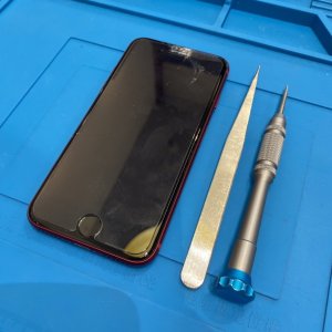 iPhoneSE3 フロントパネル交換