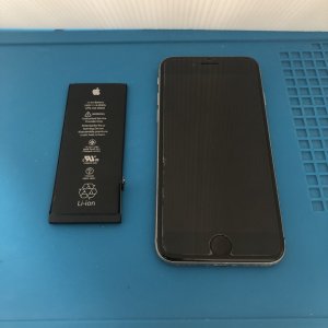 iPhone6s バッテリー交換