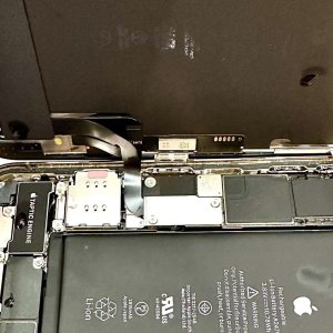 iPhone12mini　水没修理