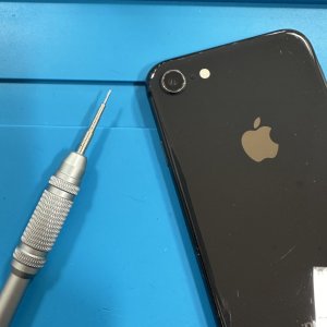 iPhone8 アウトカメラ交換