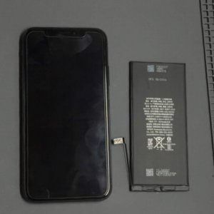 iPhoneXS 充電不良 バッテリー交換