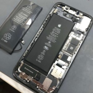 iPhone11 バッテリー交換