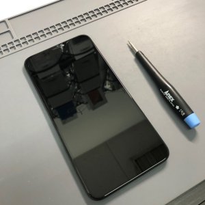 iPhoneXSMAX フロントパネル交換