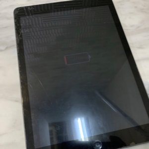 iPad 3 フロントパネル交換