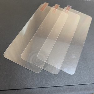 iPhone14 強化ガラス貼り付け 永久保証