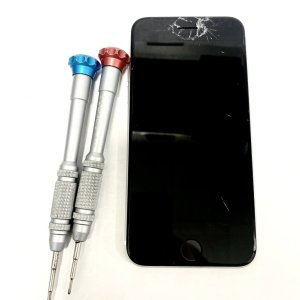 iPhone SE2 フロントパネル交換