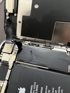 iPhone11 水没修理