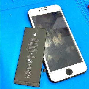 iPhone8　バッテリー交換修理