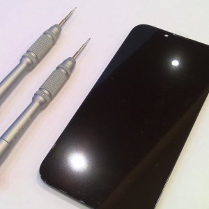 iPhone13液晶交換