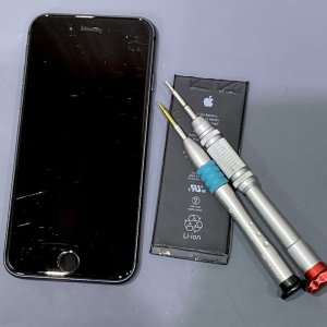 iPhone8 アイフォンエイト バッテリー交換