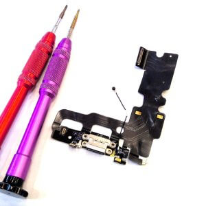 iPhone7 ライトニング修理