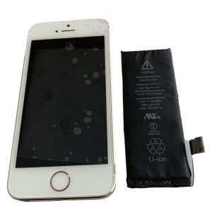 iPhone5s バッテリー交換修理
